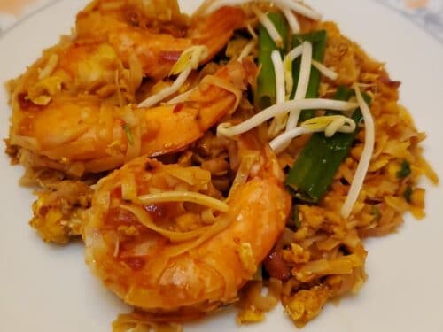 Featured image of post Healthy Noodle Costco Pad Thai Recipe It starts with fresh ingredients including rice noodles chicken shrimp tofu cilantro bean sprouts peanuts and scrambled eggs tossed in a delicious homemade pad thai sauce that is so good it tastes