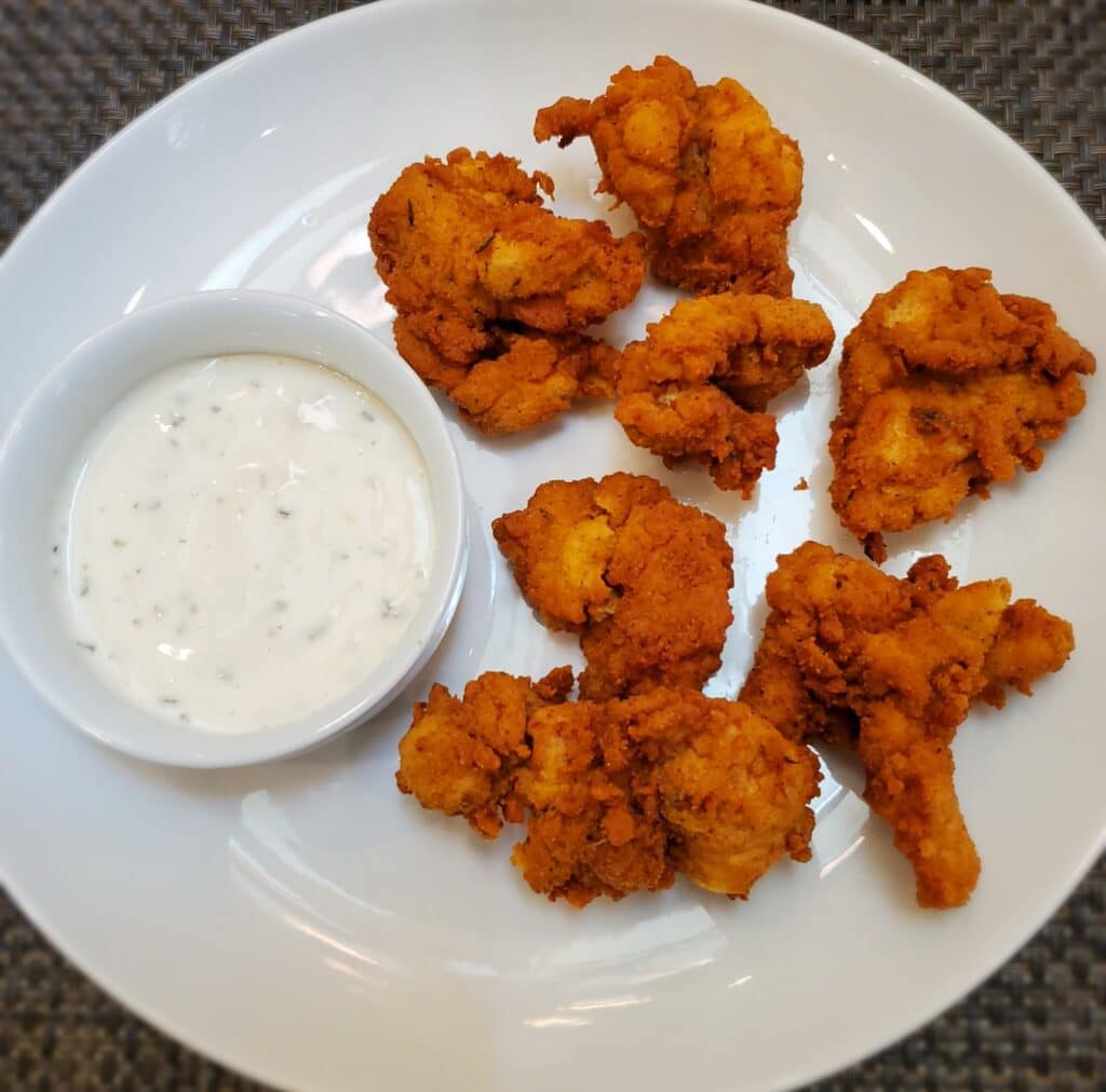 Keto Chicken nuggets with ranch